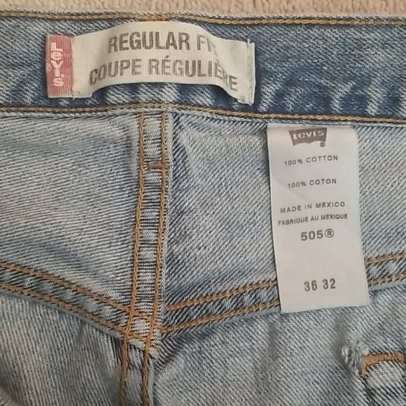 Vintage Levi's regular fit 505 Jeans -Size 36 x 32 - Picture 3 of 4